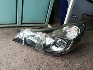 Subaru Br9 Headlight Xenon Black Shed.