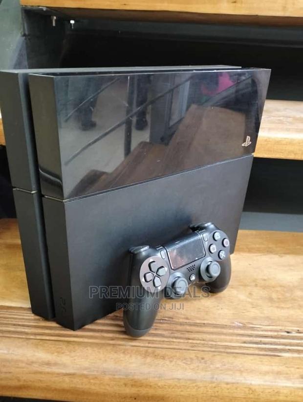 Slightly Used Ps4 Console