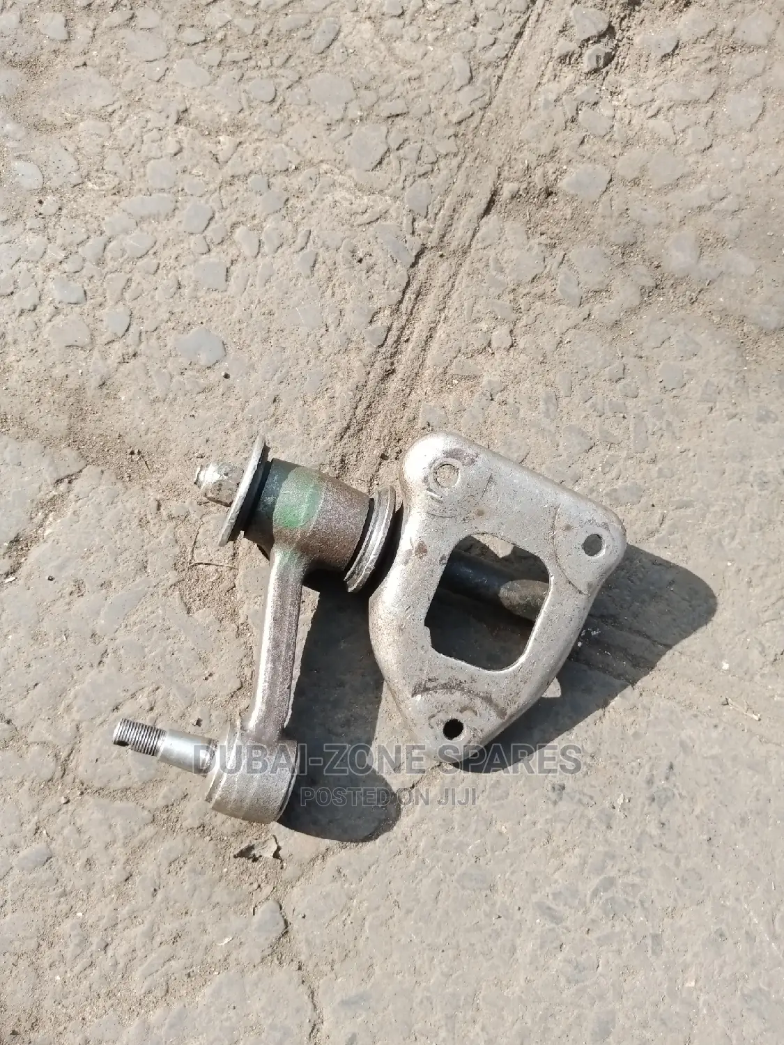 Idle Arm Mitsubishi L200 Old Model 2-Wheel Drive Available.