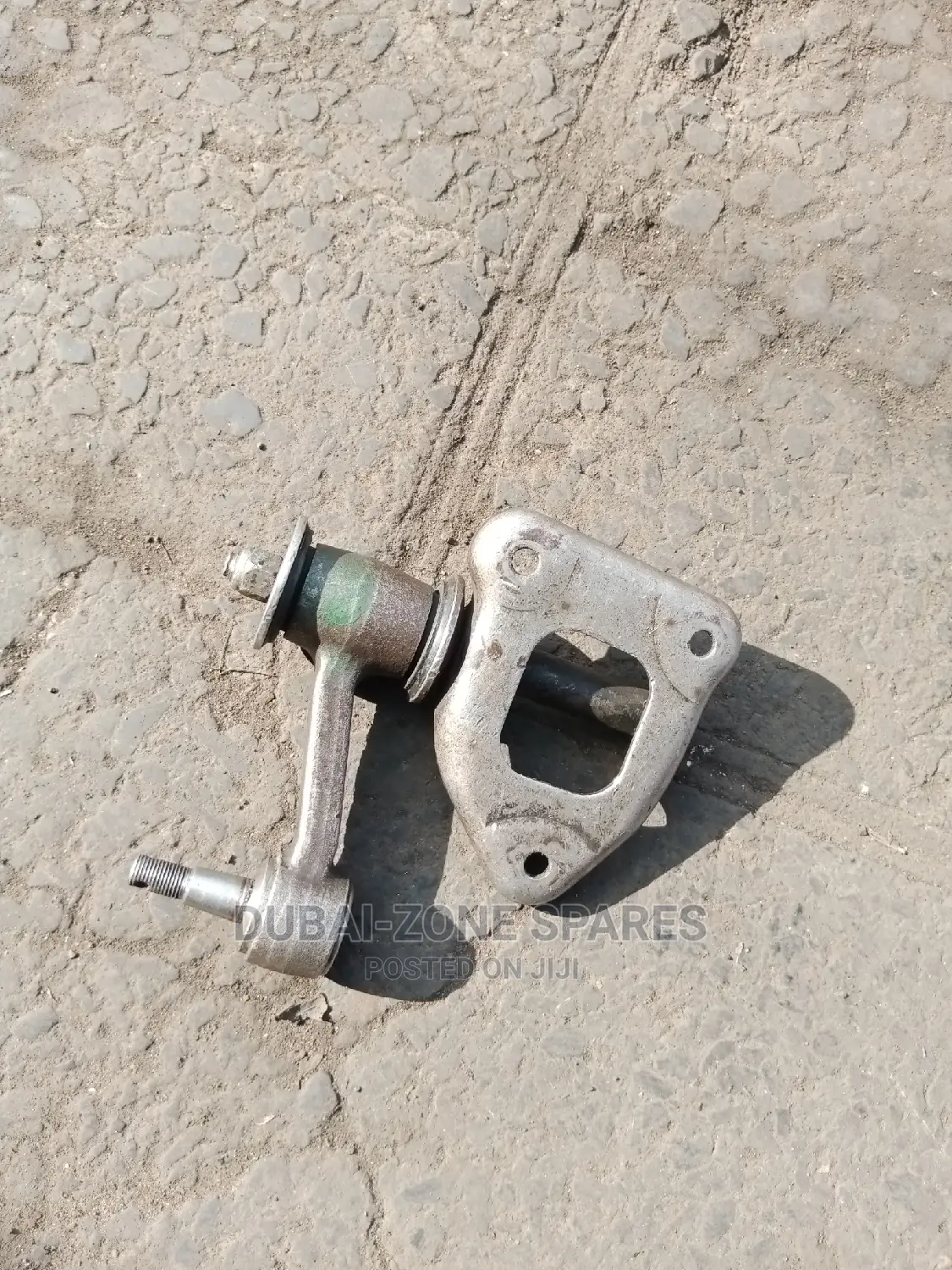 Idle Arm Mitsubishi L200 Old Model 2-Wheel Drive Available.