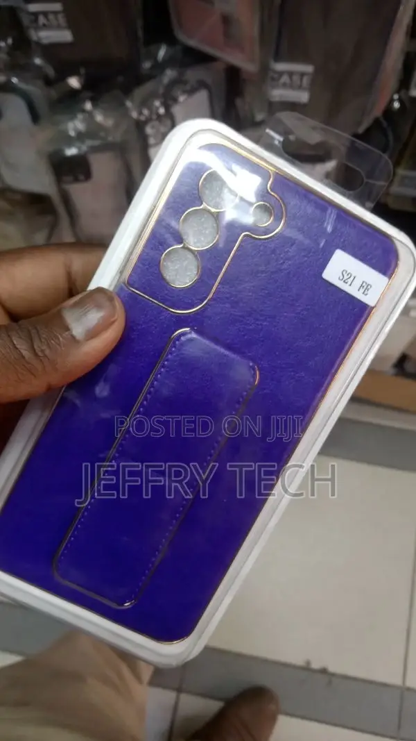 Samsung S21 Fe Magnetic Case With Stand Wrist Strap in Bl