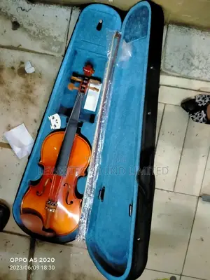 Marple Leaf Big Violin
