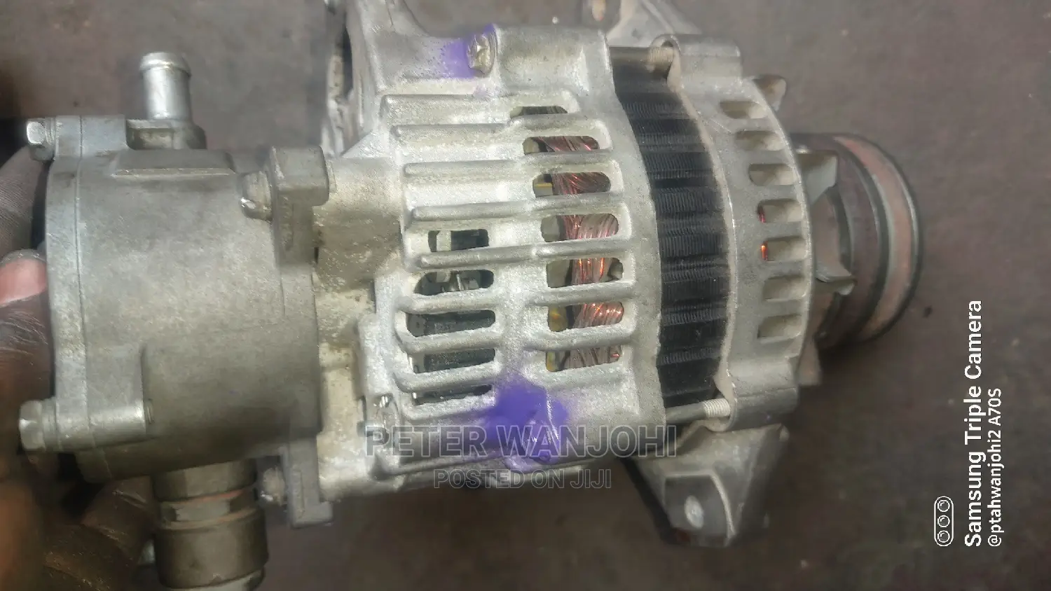 Isuzu NQR Alternator