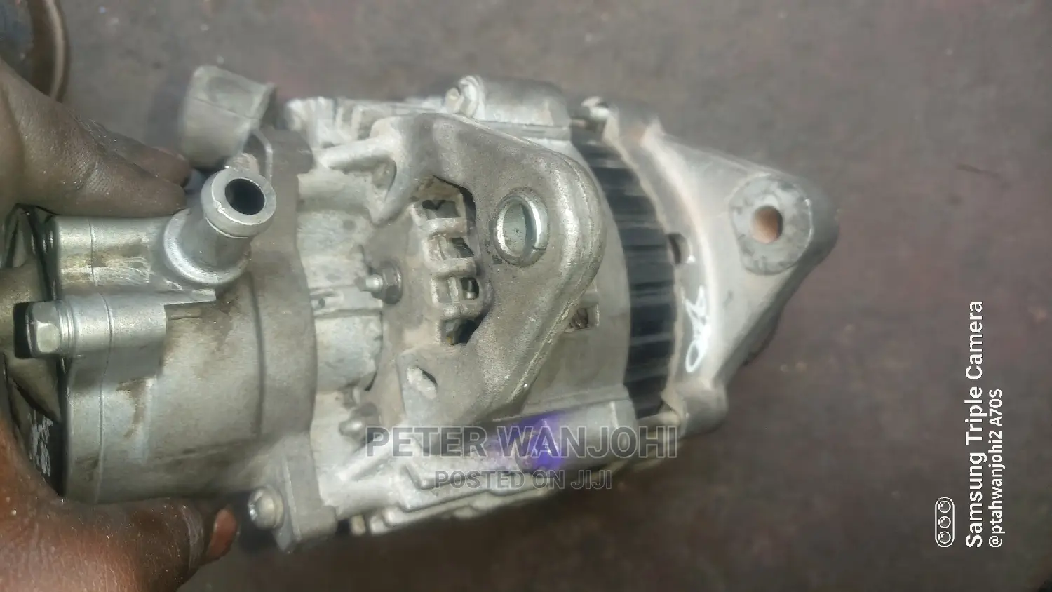 Isuzu NQR Alternator