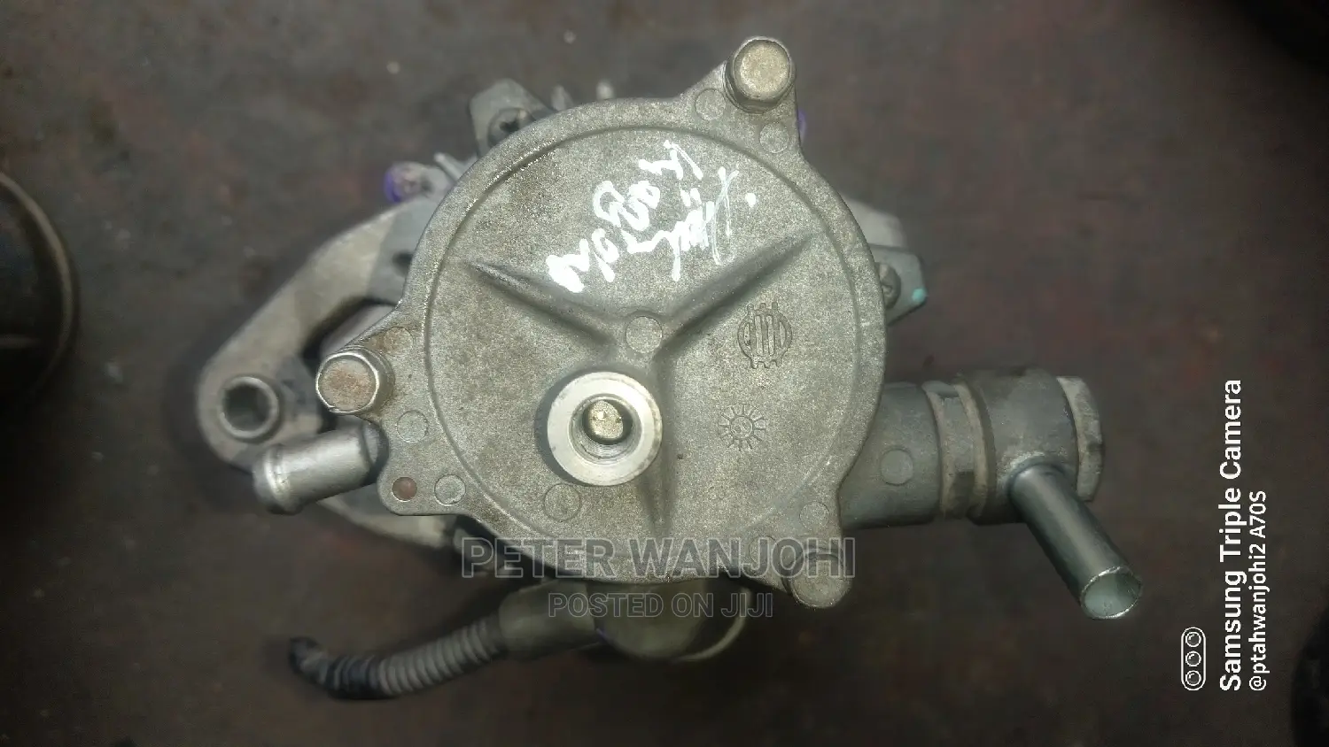Isuzu NQR Alternator