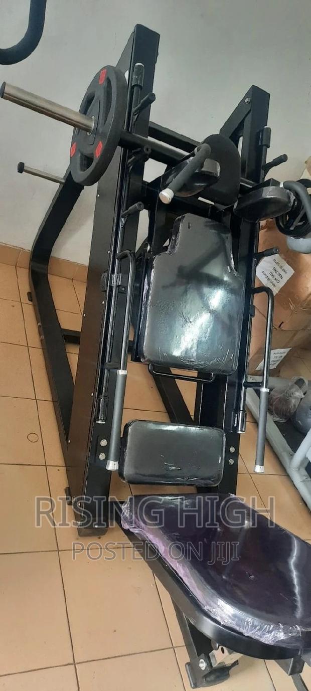 Heavy Duty Leg Press / Hack Squat - thumbnail 3