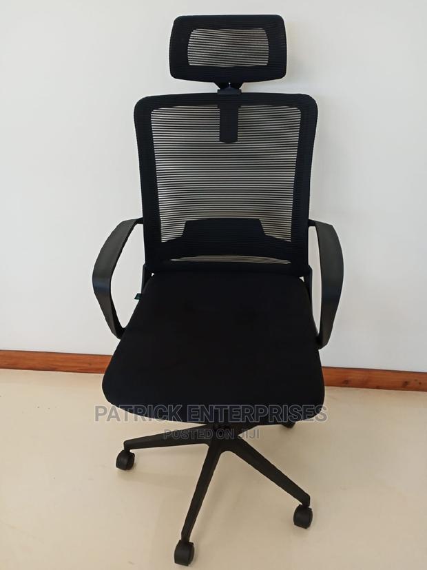 Imported Orthopedic Office Chair - thumbnail 3