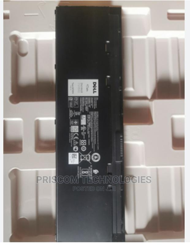 Dell Latitude E7240 Laptop Battery - main view