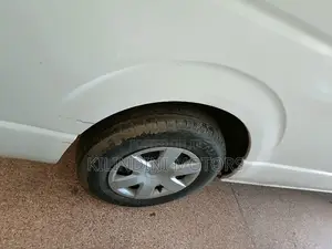 Toyota HiAce 2016 White