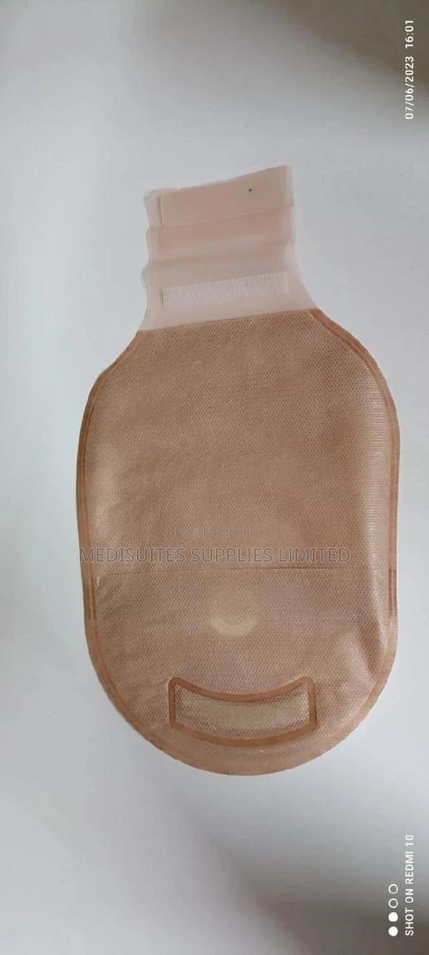 Colostomy / Ostomy Bag - thumbnail 2