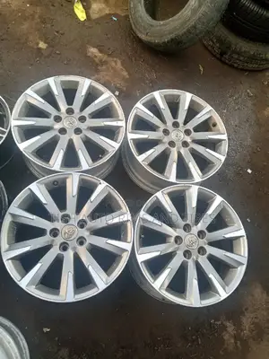 Original Toyota Vanguard, Harrier, Lexus Rx 18 Inch Rims Set