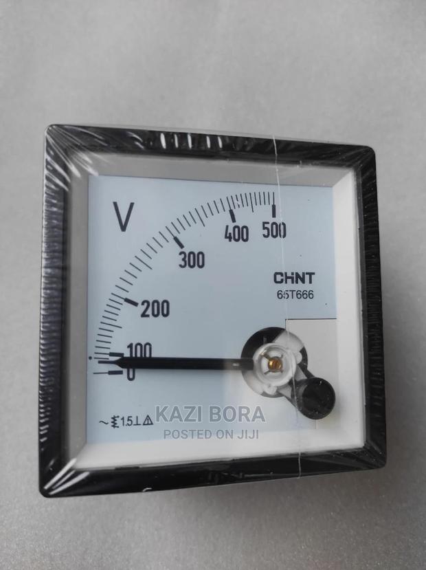 Analogue Display Voltmeter - main view