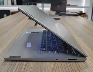 Laptop Lenovo Ideapad 3-14iil05 8GB Intel Core I5 SSD 512GB