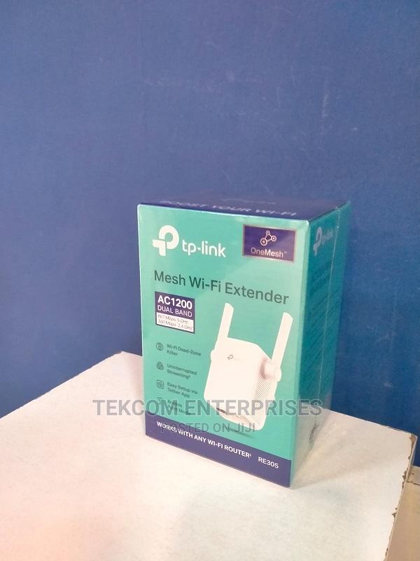 Re305| Tp Link Ac1200 Wi-Fi Range Extender - main view