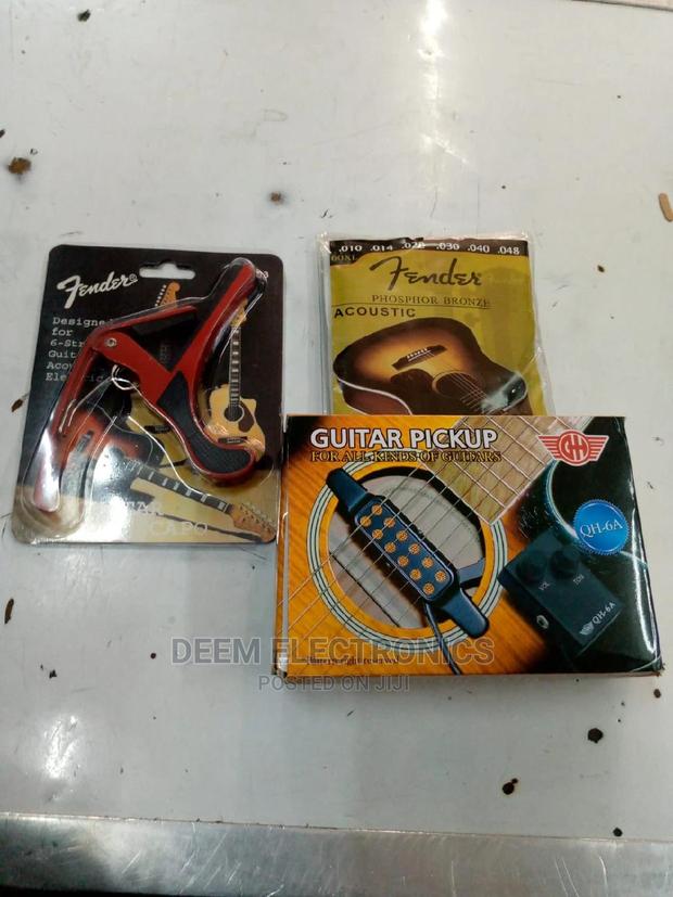 Guitar Pickup With Capo and String Set - main view