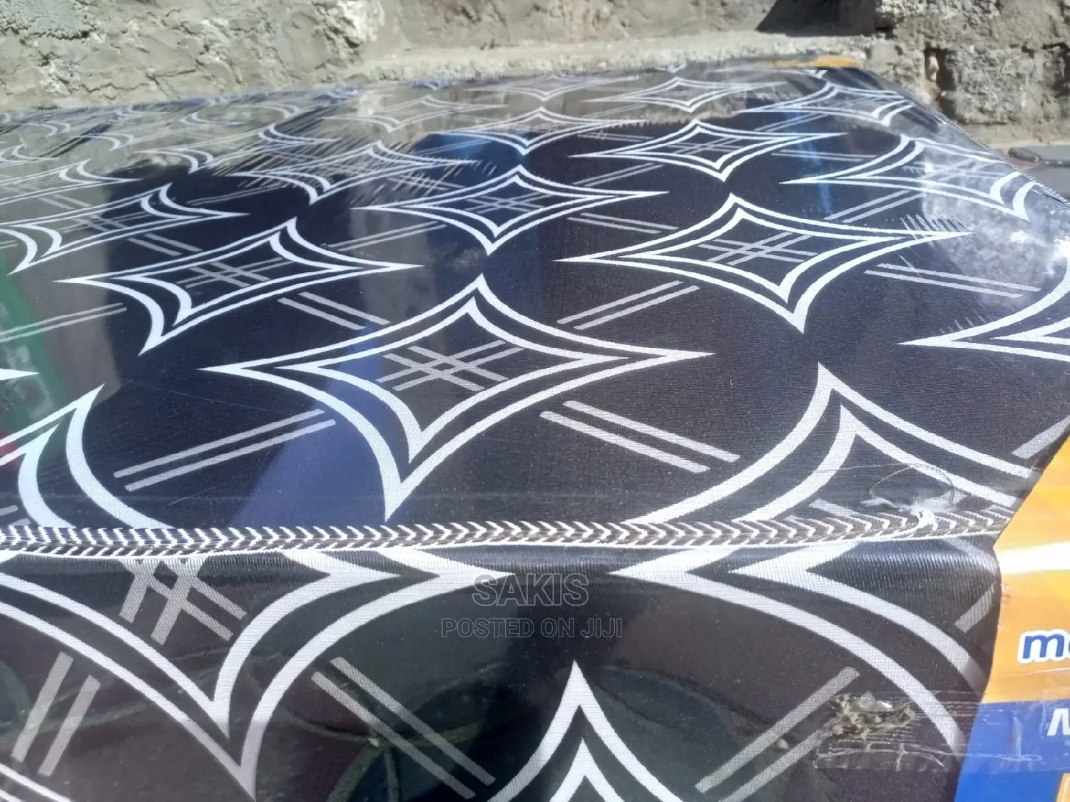 Yapendeza? 5 by 6 MD Mattresses. Free Delivery