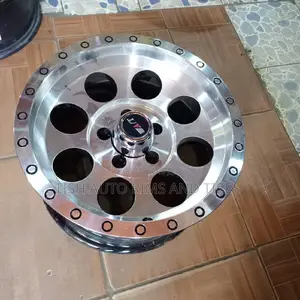 Toyota Hilux,Shark 5 Stand 15 Inch Rims Set