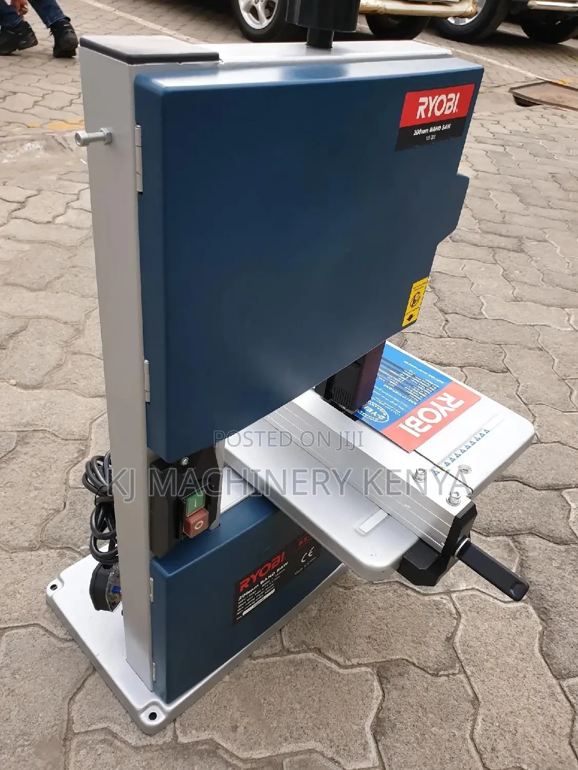 250watts Band Saw - Ryobi Brand