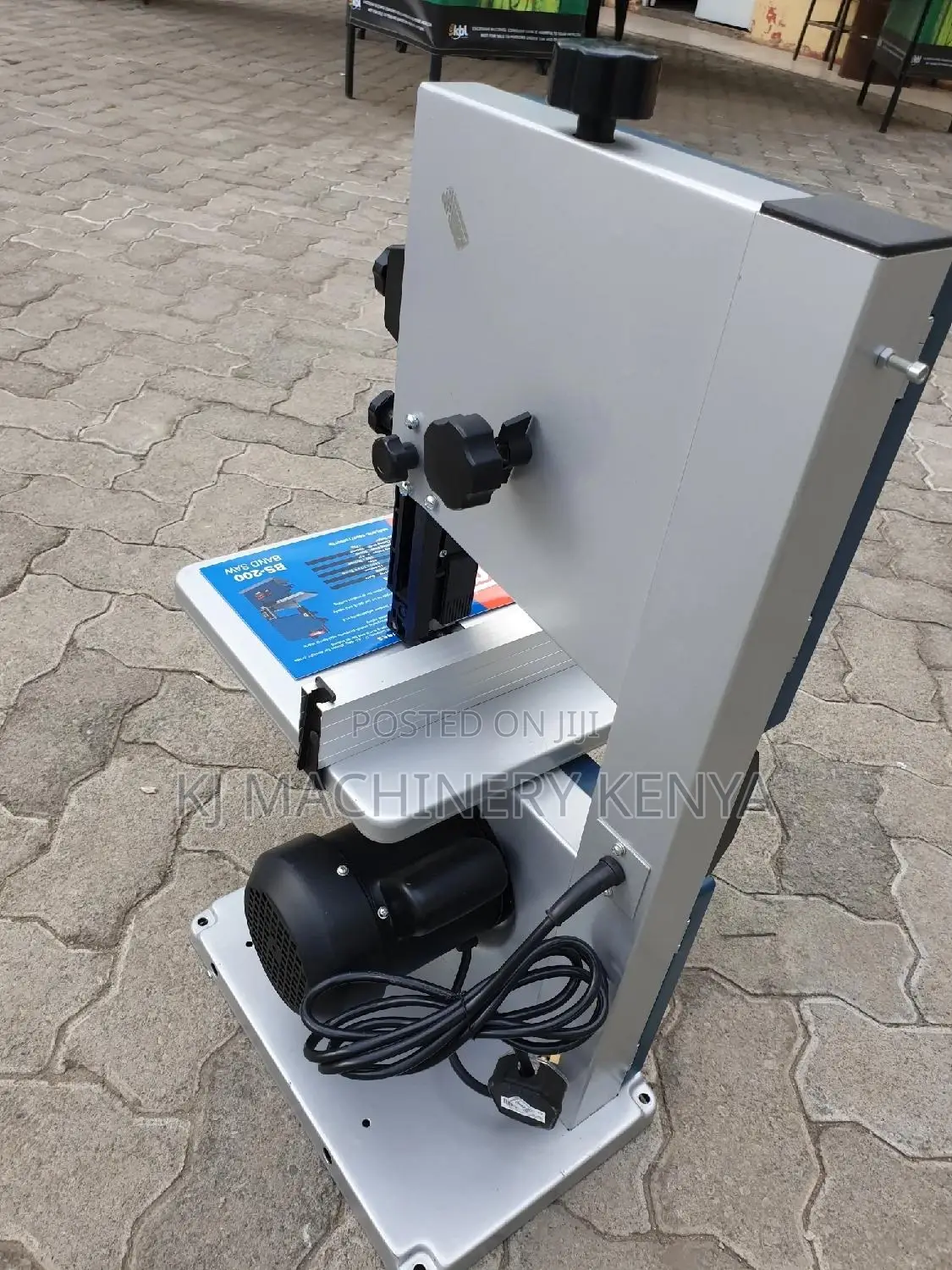 250watts Band Saw - Ryobi Brand