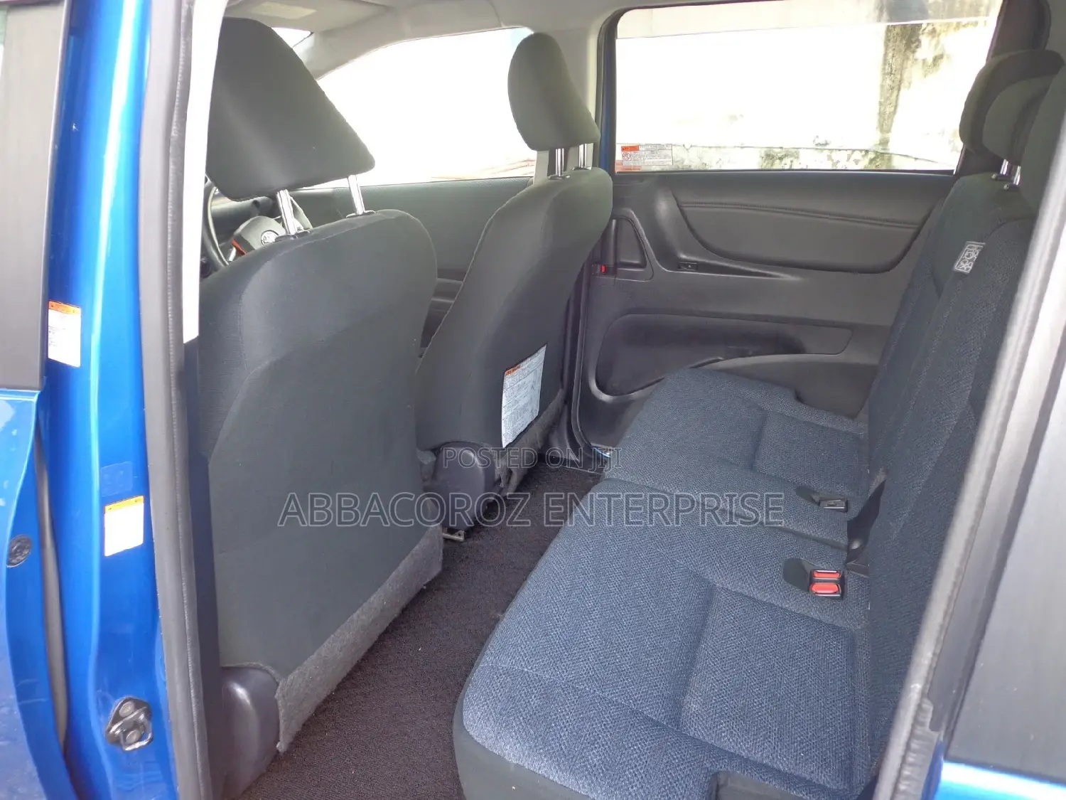 Toyota Sienta 1.5 Hybrid FWD 2016 Blue