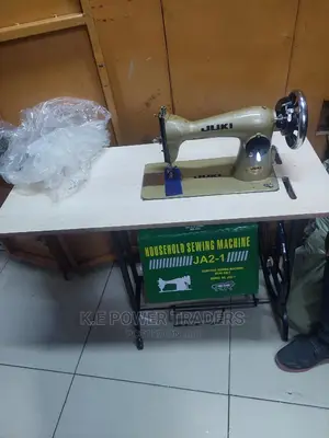 Motorised /Mechanical Sewing Machine
