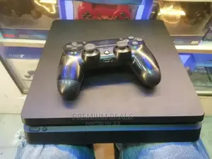 Pre-Owned Ps4 Slim With Black Controller