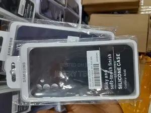 Samsung Galaxy A04S Liquid Silicone Case Cover Microfiber Li