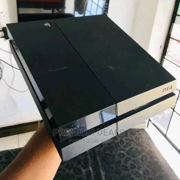 Sealed Ps4 With No Fault - main view