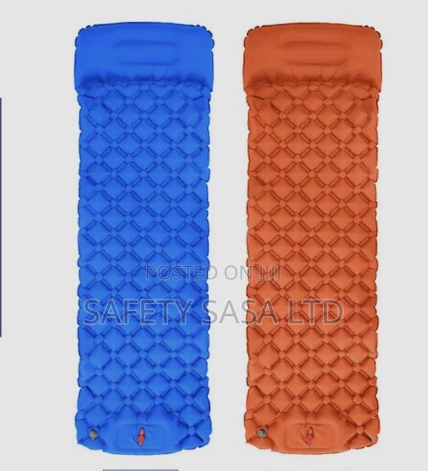 Ultralight Inflatable Camping Sleeping Mat With Foot Pump - main view