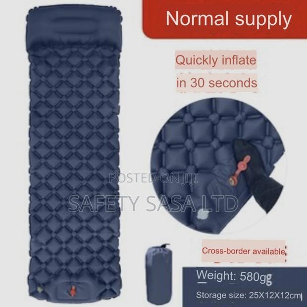 Ultralight Inflatable Camping Sleeping Mat With Foot Pump - thumbnail 3
