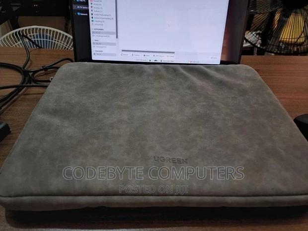 UGREEN Laptop Sleeve Case 14" - thumbnail 2