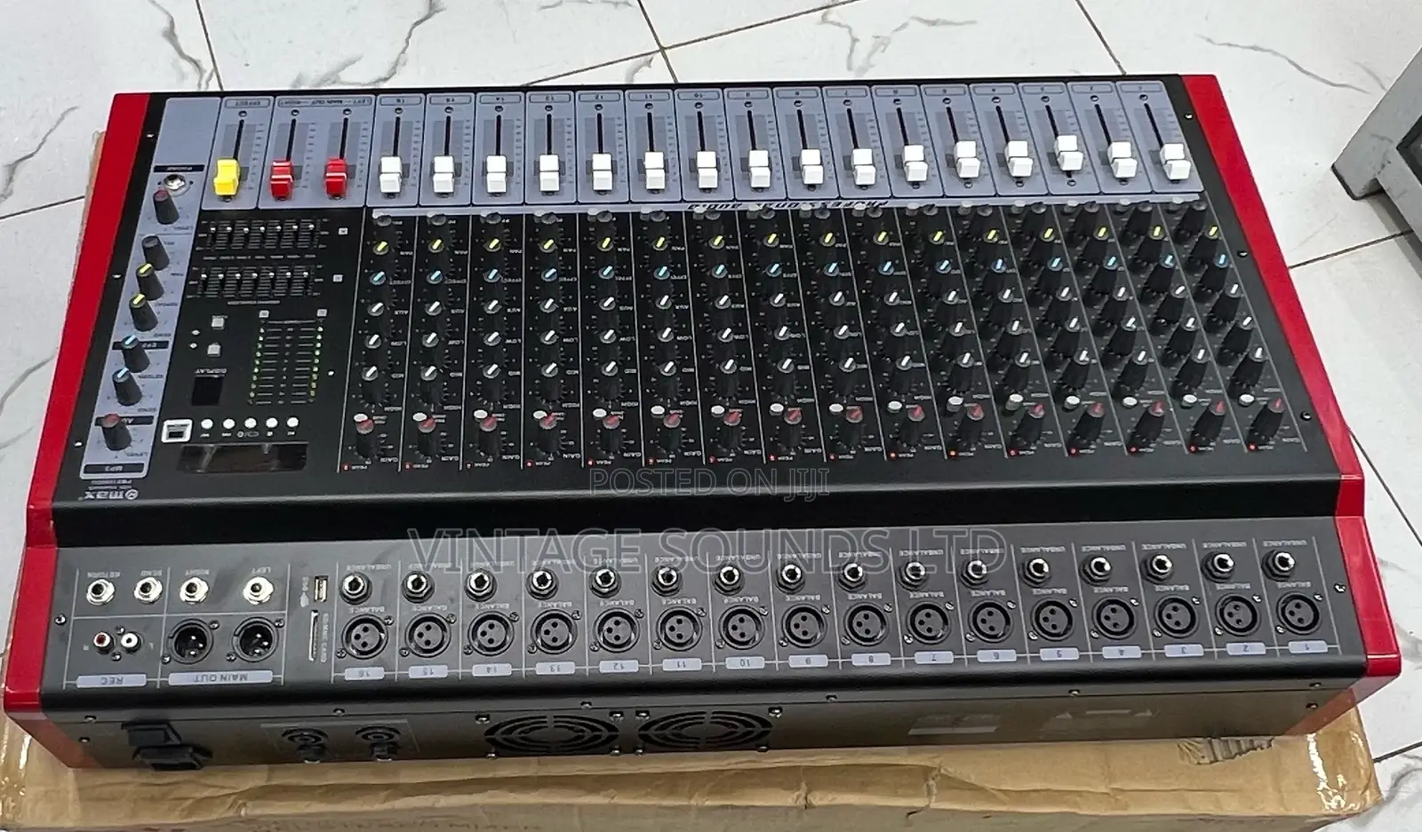 Professional Max 16channel Powered Mixer (4000watts )