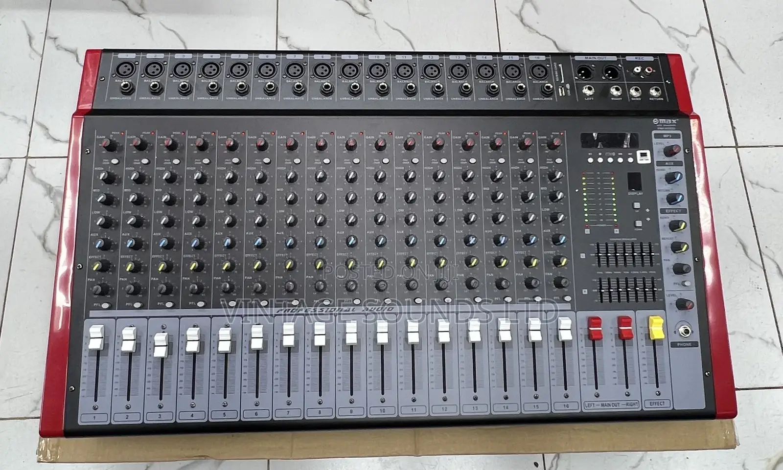 Max Professional Active Mixer W/Usb and Bluetooth 4000watts/ 16channel