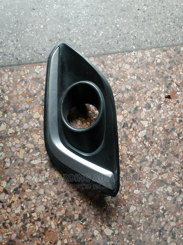 Suzuki Swift 2013 Foglights Cover.