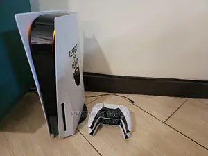 Standard Ps5 in Good Condition
