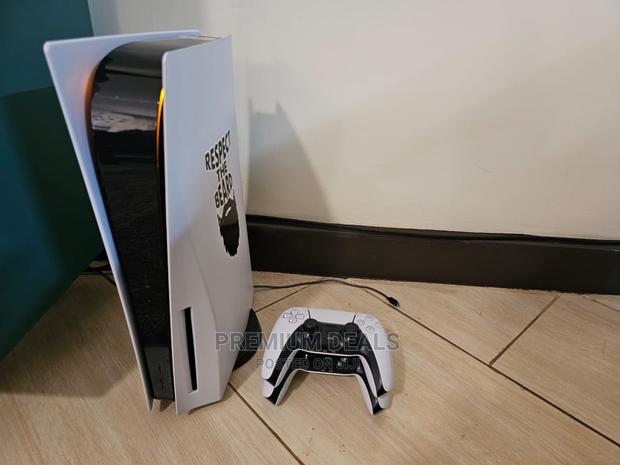 Standard Ps5 in Good Condition