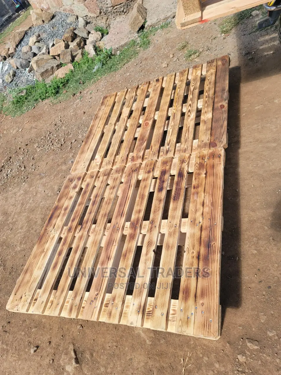 Easy to Carry 4*6 Pallet Wooden Bed