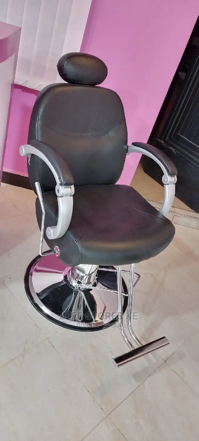 Adjustable Mini Barber Chair
