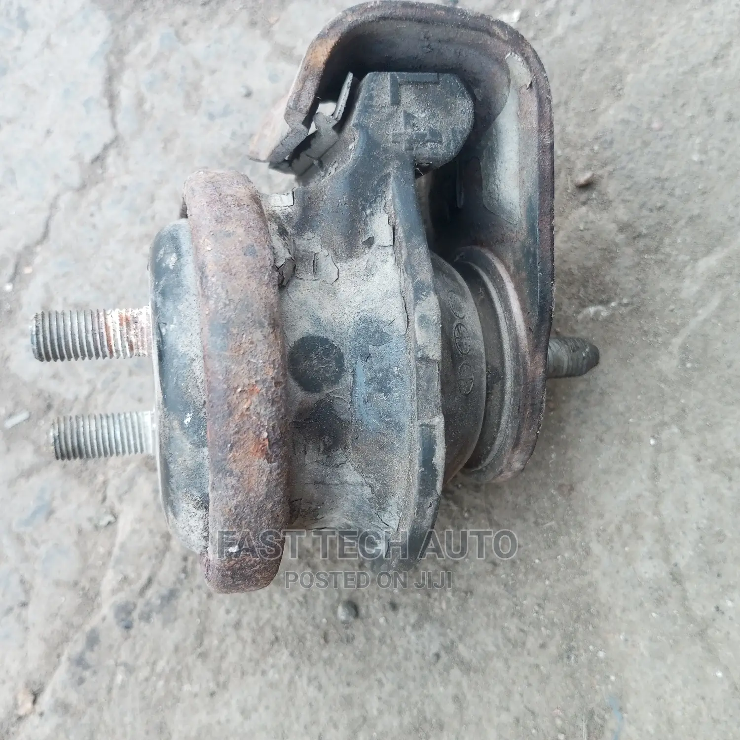 Suzuki Escudo Engine Mounting