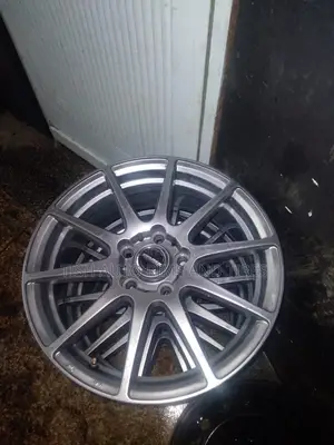 Original 17 Inch Rims Fitting Toyota Harrier, Honda CRV