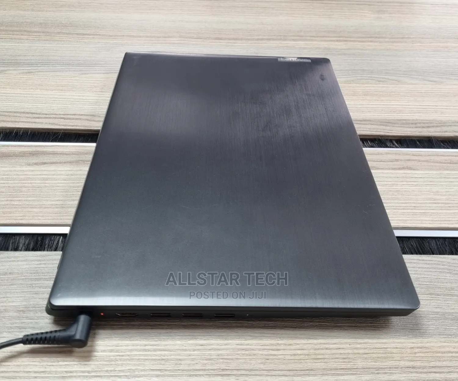 Laptop Lenovo IdeaPad S145 8GB Intel Core I7 HDD 1T