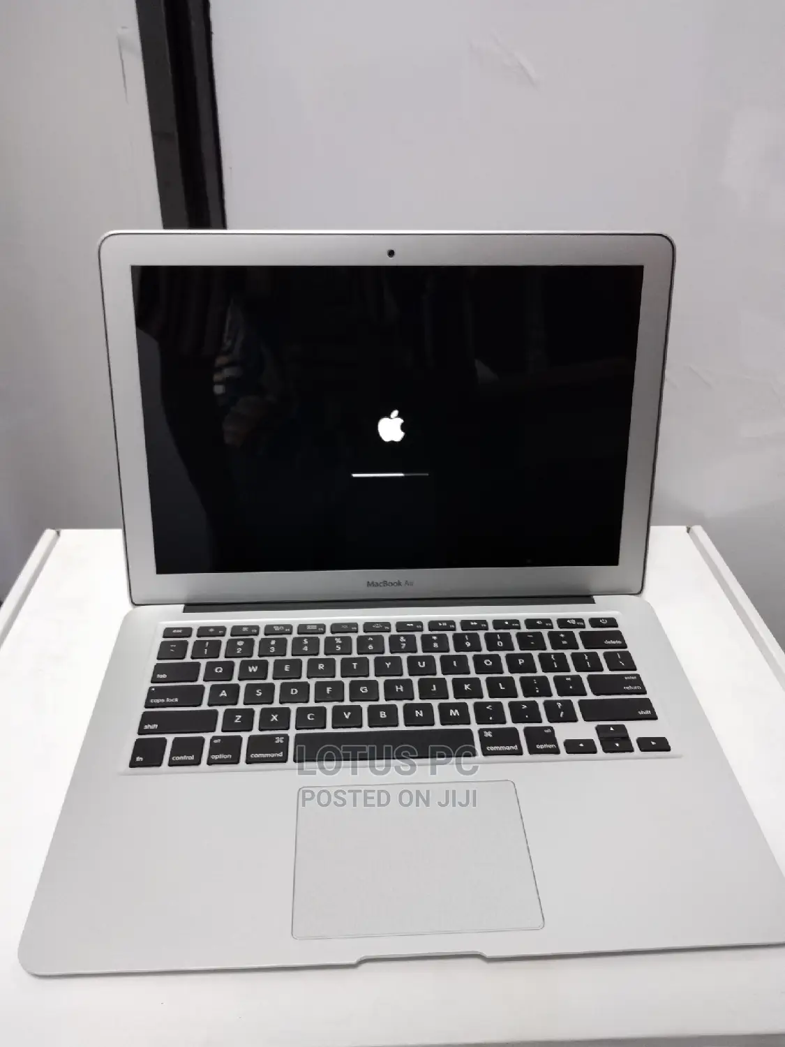 Laptop Apple MacBook Air 2015 8GB Intel Core I5 SSD 256GB
