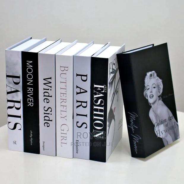 Deco Books - thumbnail 3
