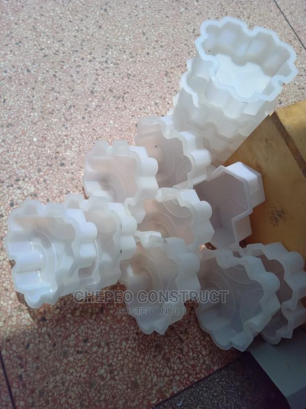 Cabro Pavers Moulds 60mm - thumbnail 4