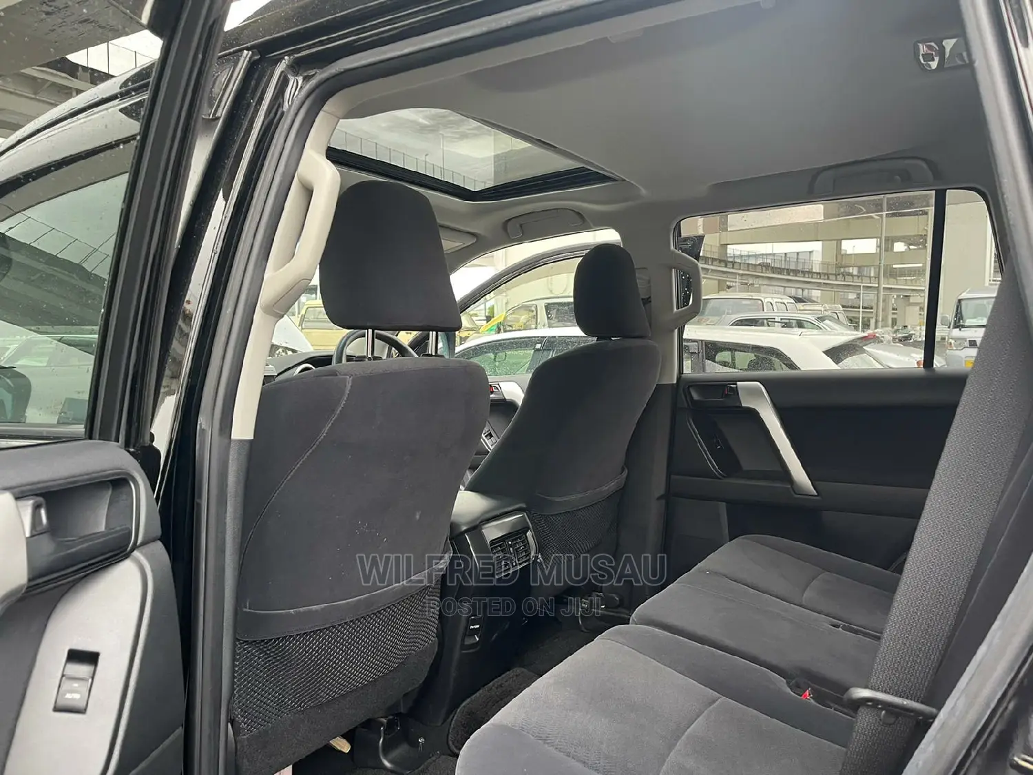 Toyota Land Cruiser Prado 2.7 2019 Black