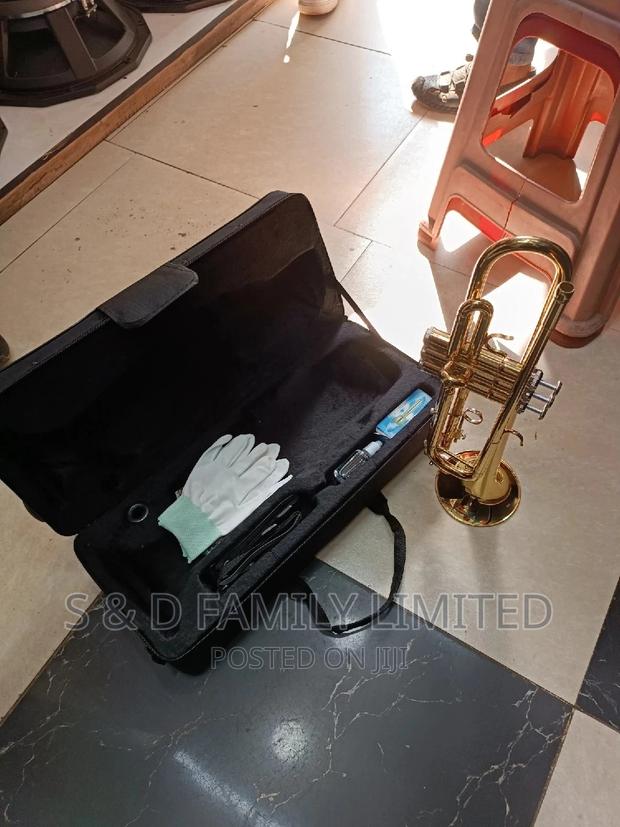 Suzuki Gold Trumpet - thumbnail 4