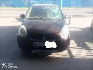 Toyota Passo 2012 Windscreen