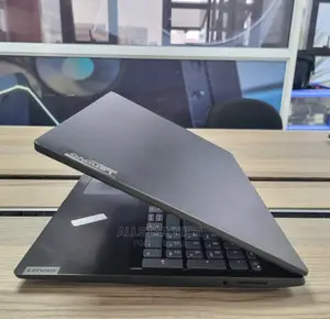 Laptop Lenovo Ideapad S145-15 8GB Intel Core I7 HDD 1T