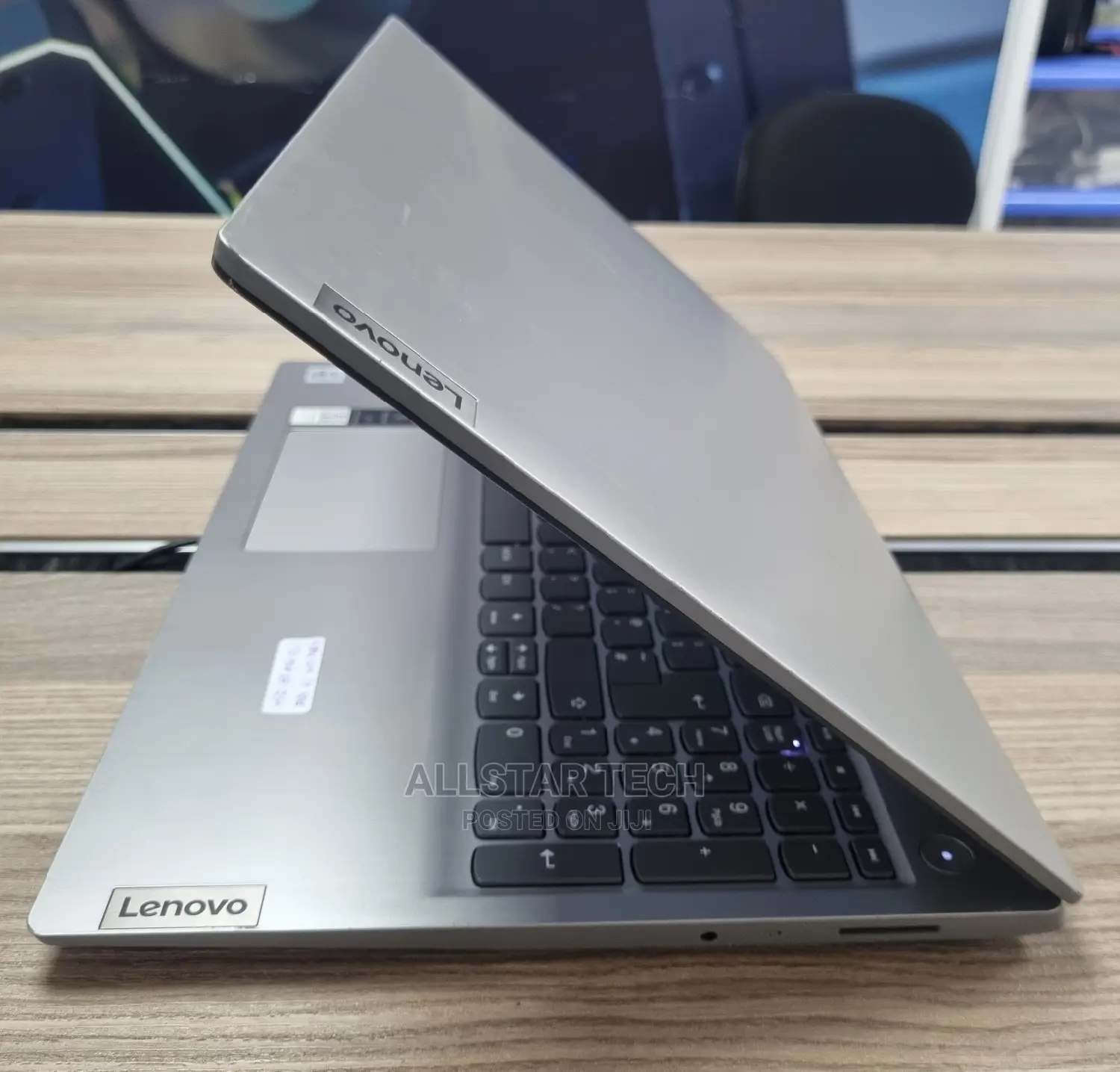 Laptop Lenovo 8GB Intel Core I7 HDD 1T