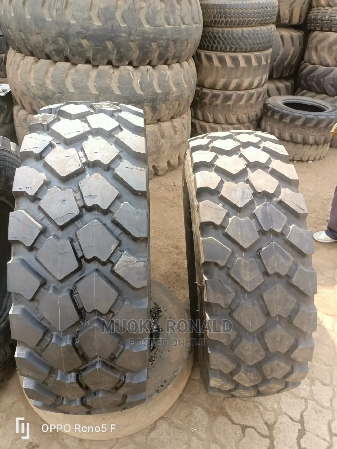 335/80r20 Goodyear Tyre
